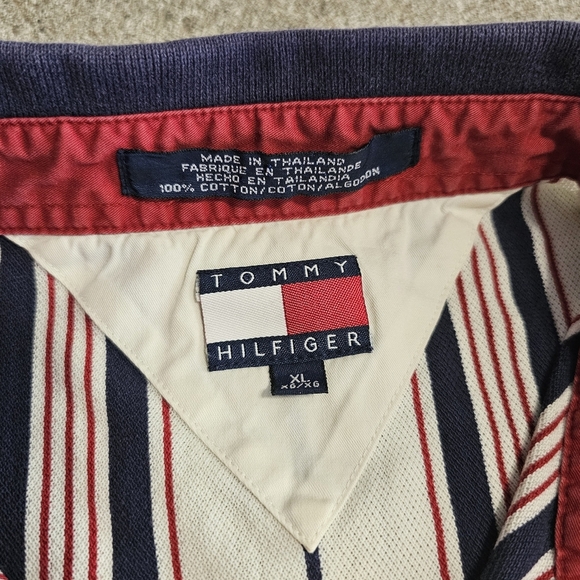 Vintage 90's Tommy Hilfiger Polo Shirt - Picture 3 of 6